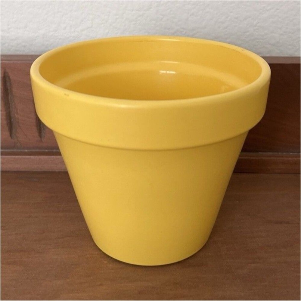 Spang Ceramic Yellow Small Round Flower Pot 0.5L 4.5in w/ Drainage Hole